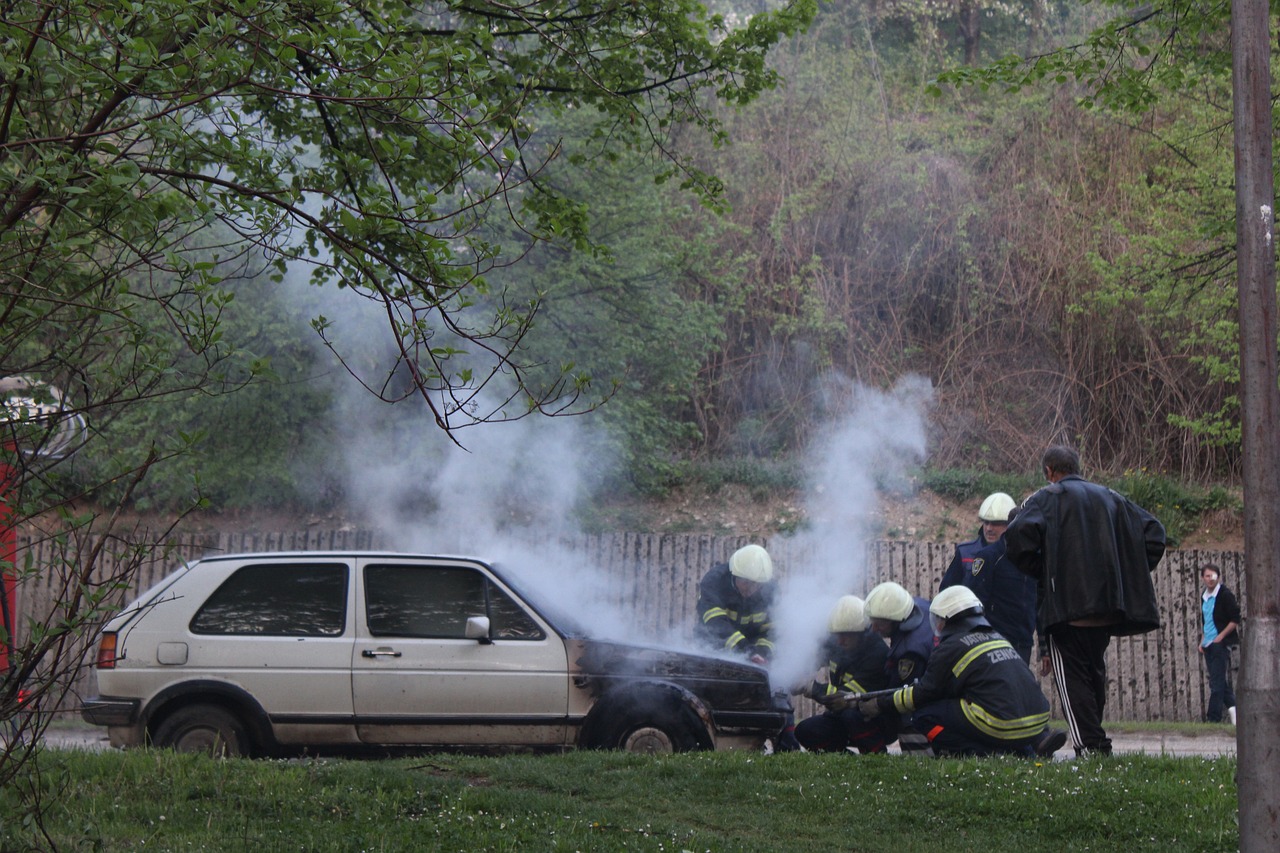 以色列某城市汽車爆炸事件，背后原因及影響的深度解析