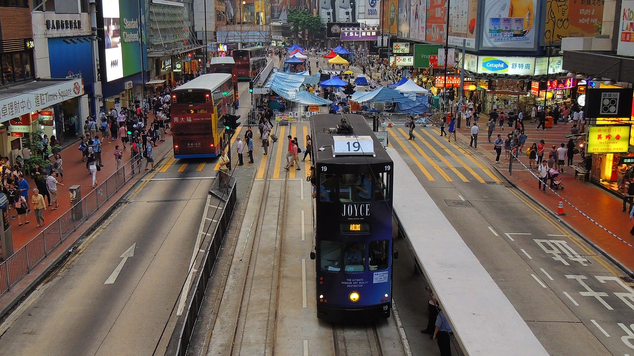 2024香港正版資料免費(fèi)看-全面解析配送版在現(xiàn)代物流系統(tǒng)中的應(yīng)用與發(fā)展